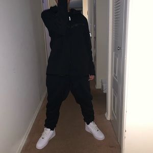 Meet your Posher, Eddy